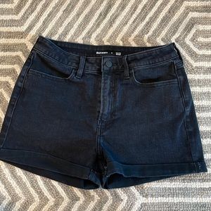 Old Navy BLACK jean shorts size 8
